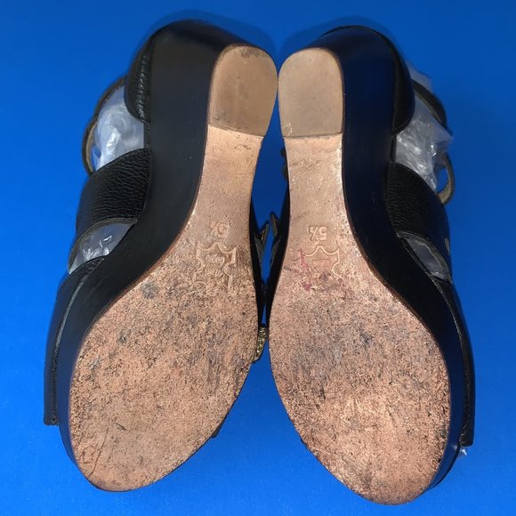 CYNTHIA VINCENT Black Front Zip Buckles Platform Wedge Shoes Sz 5.5 - Picture 5 of 5